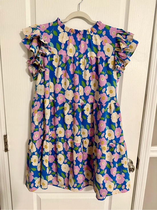 JODIFL Dresses & Skirts - Women’s Floral Ruffle Sleeve Dress